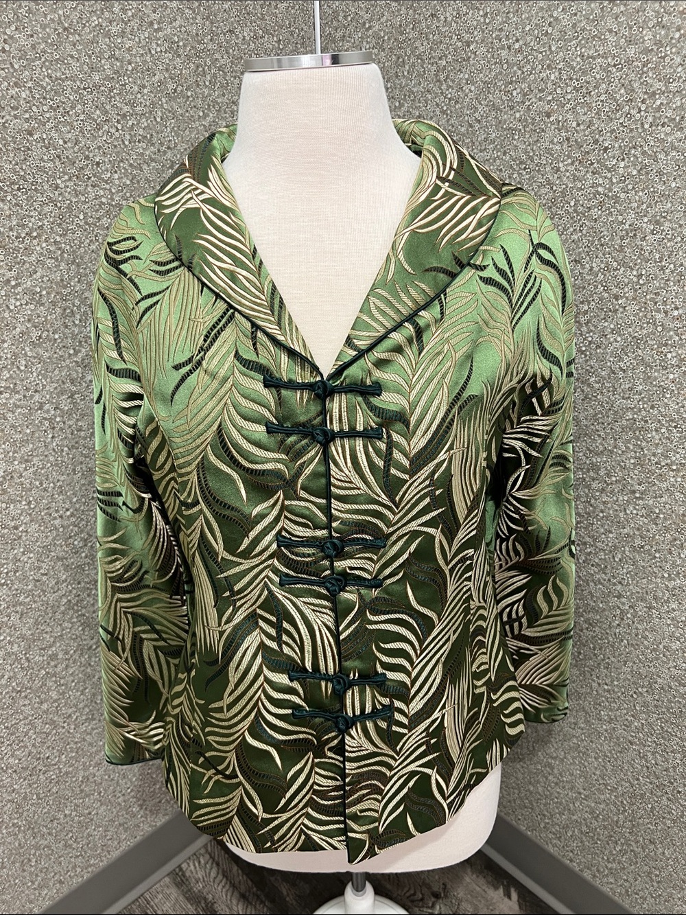 Grace Chuang NY Green Palm Leaf Jacquard Jacket with Frog Knot Closure Size L